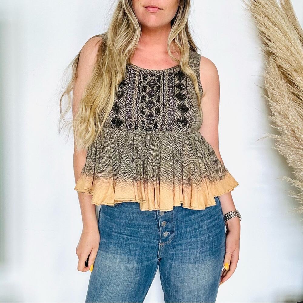 NEW ANTHROPOLOGIE AKEMI KIM Tan Beaded Ruffle Peplum Babydoll Tank Top Shirt XS